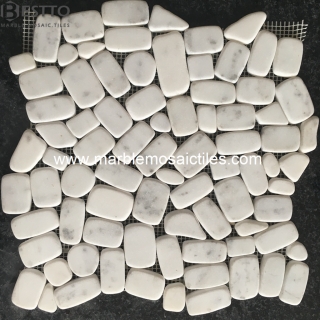 White Carrara Tumbled Mosaic Manufacturers