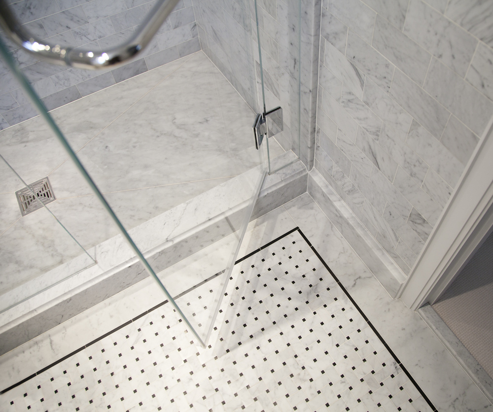 Carrara mosaic tiles bathroom